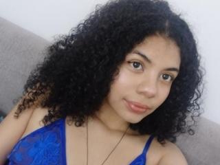 LuciaLee Image Gallery