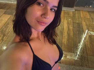 ScarlettZhen Blowjob XXX Cams - Photo 841/1235