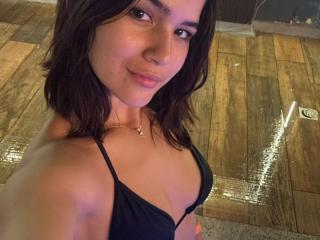 ScarlettZhen Blowjob XXX Cams - Photo 842/1235