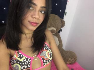 NahomiCarher Pussy Video Webcam - Photo 5/11