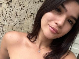 ScarlettZhen Blowjob XXX Cams - Photo 878/1235