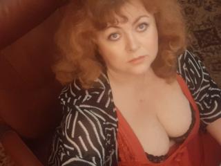 HildaORosse live cam model at XLoveCam