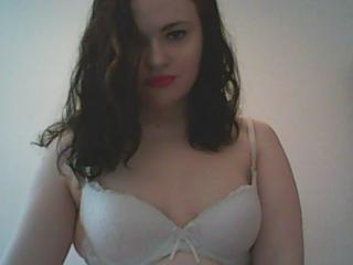 Watch AliceForLoves live on cam on XLoveCam