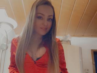 AngelaStorm Webcam Porno Live - Photo 7/8