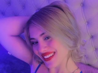 AdelaLaurent Webcam Porno Live - Photo 65/83