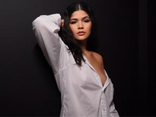 ScarlettZhen Blowjob XXX Cams - Photo 914/1235