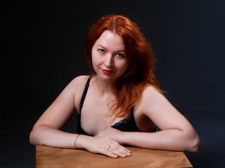 LindaTores live cam model at XLoveCam