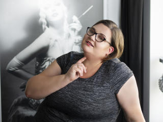 LouissaAlone Anal en Webcam Live - Photo 7/11
