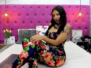 AbbyJhones Webcam Porno Live - Photo 11/38