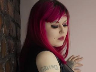 Psychobitch7-hot live cam model at XLoveCam