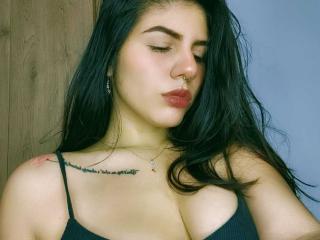 ShantialLove Blowjob XXX Cams - Photo 22/35