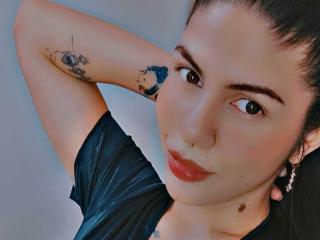 ShantialLove Blowjob XXX Cams - Photo 23/35