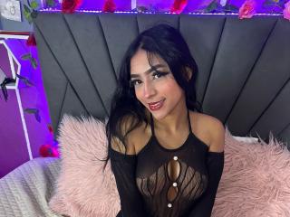 SamyPretty Blowjob XXX Cams - Photo 6/9
