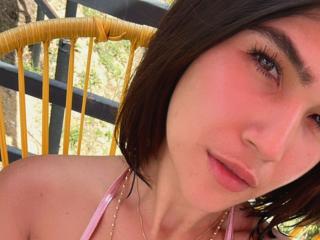 ScarlettZhen Blowjob XXX Cams - Photo 974/1235