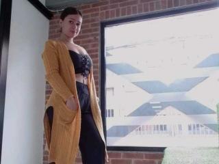 AnnaParisi Webcam Porno Live - Photo 14/25