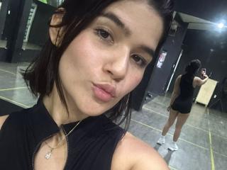 ScarlettZhen Blowjob XXX Cams - Photo 988/1235