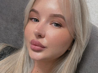 LollyTina Anal en Webcam Live - Photo 4/4