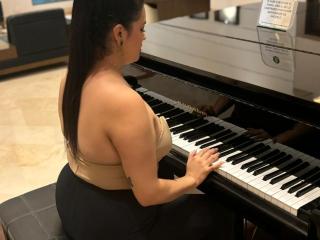 AgathaKerr Webcam Porno Live - Photo 921/1082