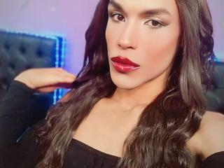 DannaShane live cam model at XLoveCam