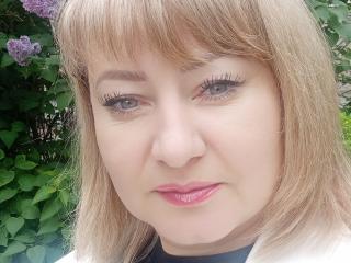 AlisaBess Image Gallery