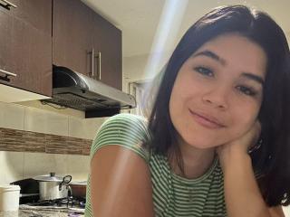 ScarlettZhen Blowjob XXX Cams - Photo 1008/1235