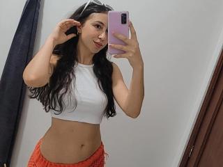 EmmaWells Boobs Liveshow - Photo 10/33