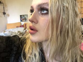AnnDominica Webcam Porno Live - Photo 4/6
