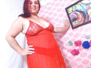 SofiaaHottie69 Blowjob XXX Cams - Photo 9/15