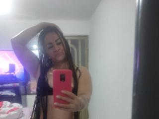 BeatriceTaylor live cam model at XLoveCam