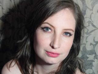 LucyMusa live cam model at XLoveCam