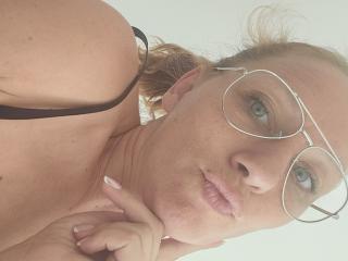 ApoloniaRed Webcam Porno Live - Photo 29/37