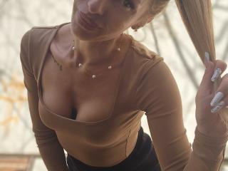 LoreenBlanc Anal en Webcam Live - Photo 36/43
