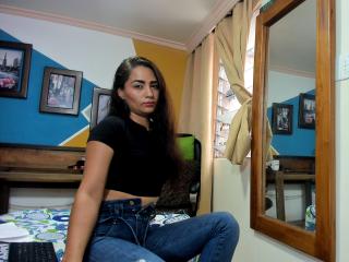 AfroditaHan Webcam Porno Live - Photo 763/948