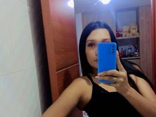 Cattleyalovers live cam model at XLoveCam