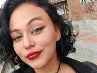 TheodoraBella live cam model at XLoveCam