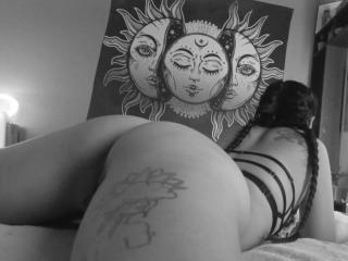 AlissaGrey Webcam Porno Live - Photo 13/13