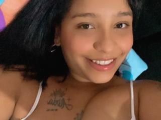 EllaJamesD Seins Liveshow - Photo 7/17
