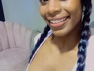 LucianaReid Anal en Webcam Live - Photo 9/26