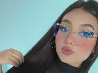 AfroditaShalom Webcam Porno Live - Photo 18/44