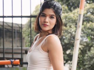 ScarlettZhen Blowjob XXX Cams - Photo 1050/1235
