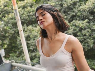 ScarlettZhen Blowjob XXX Cams - Photo 1052/1235