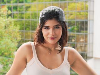 ScarlettZhen Blowjob XXX Cams - Photo 1055/1235