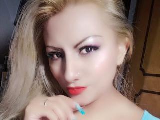 SofyAndres live cam model at XLoveCam