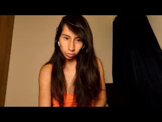 Watch  MoonLipsonx live on XLoveCam