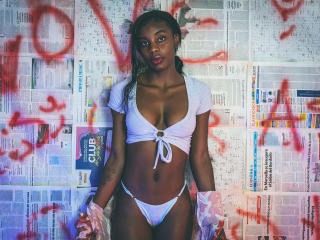 LucianaReid Anal en Webcam Live - Photo 17/26