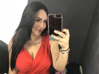 CammieRose live cam model at XLoveCam