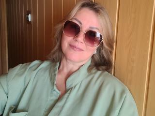 NaomiSpring Image Gallery