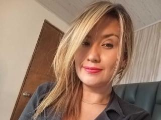 ValeryHottie69 live cam model at XLoveCam