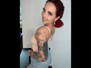 Photo of NinaDevil-hot