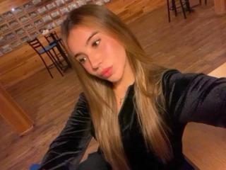 AmbarSkyler Webcam Porno Live - Photo 58/98